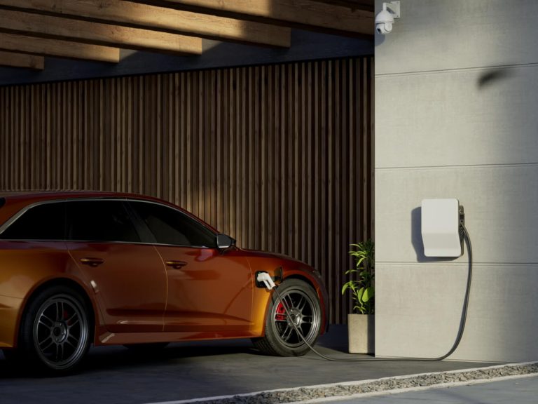 Coût de recharge d'une voiture électrique : 5 conseils pour économiser