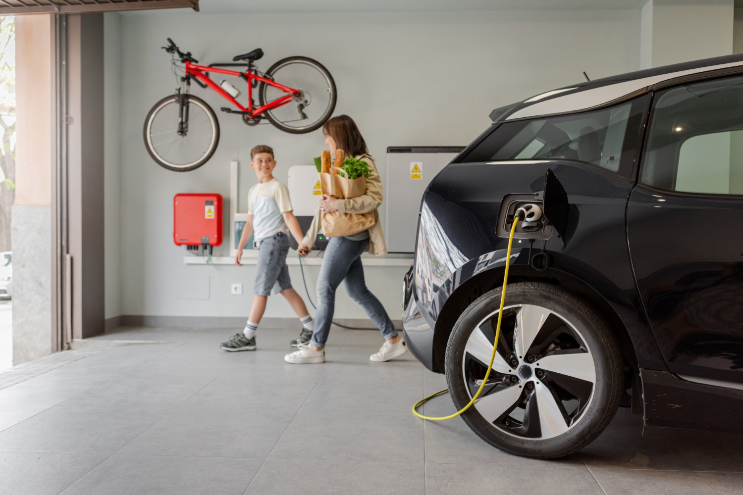 Quels sont les différents types de prises pour recharger les voitures  électriques ?